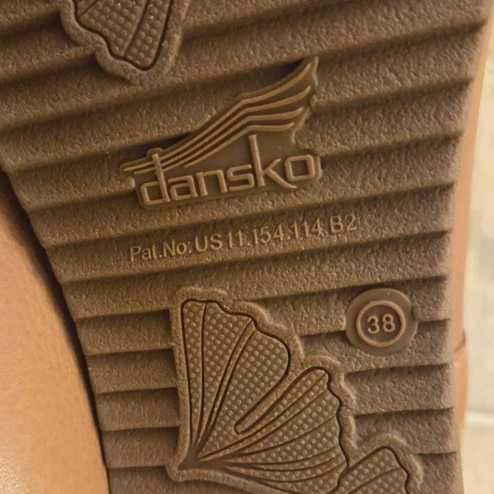 Dansko Mckenzie Leather Shearling Lined Boots Size EU 38 US 7.5 Tan Seasonal NEW